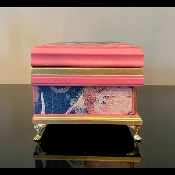 Coral and Gold Hand Paintef Vintage Jewelry Box